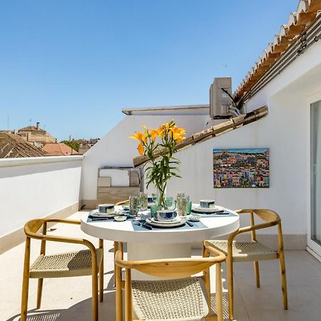 Atarazanas Suite, Atico Con Terraza Málaga Kültér fotó