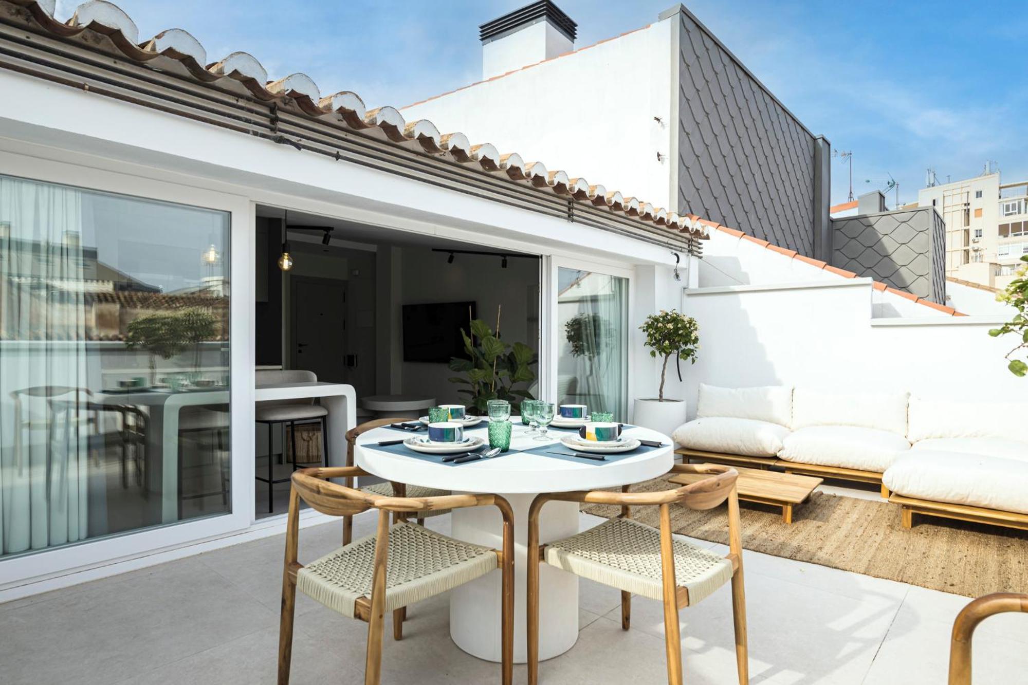Atarazanas Suite, Atico Con Terraza Málaga Kültér fotó