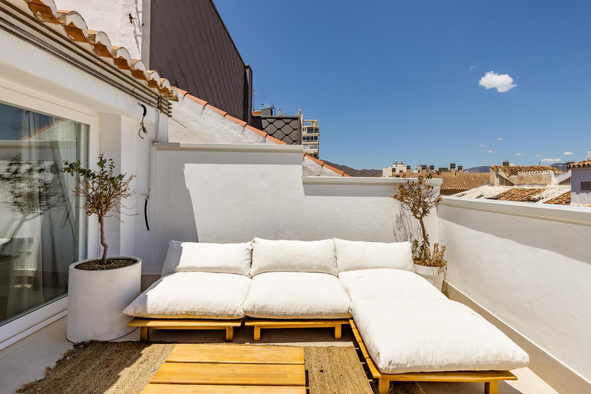 Atarazanas Suite, Atico Con Terraza Málaga Kültér fotó