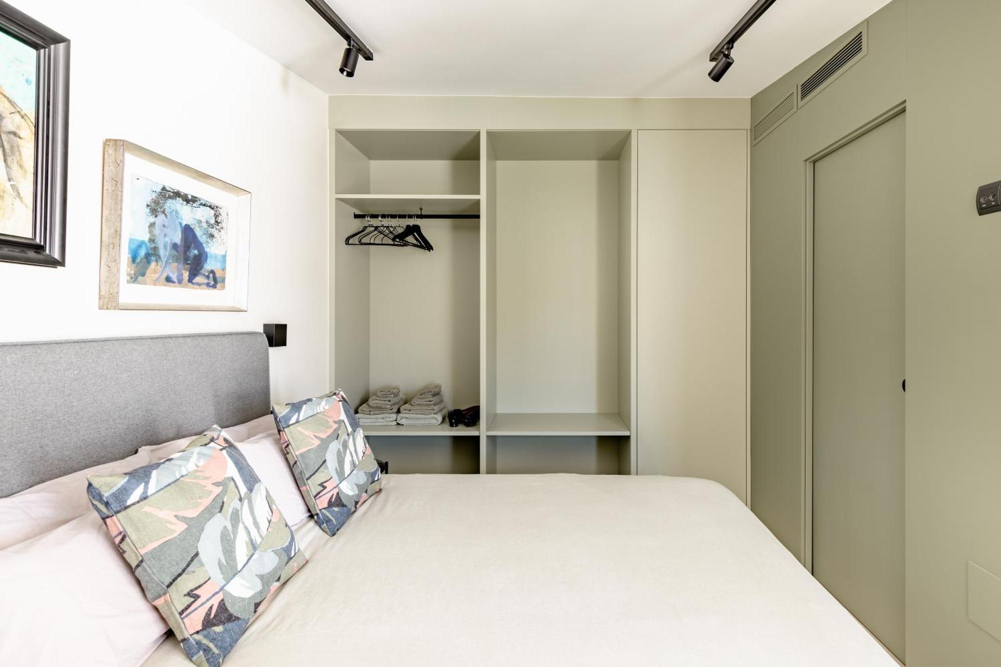 Atarazanas Suite, Atico Con Terraza Málaga Kültér fotó